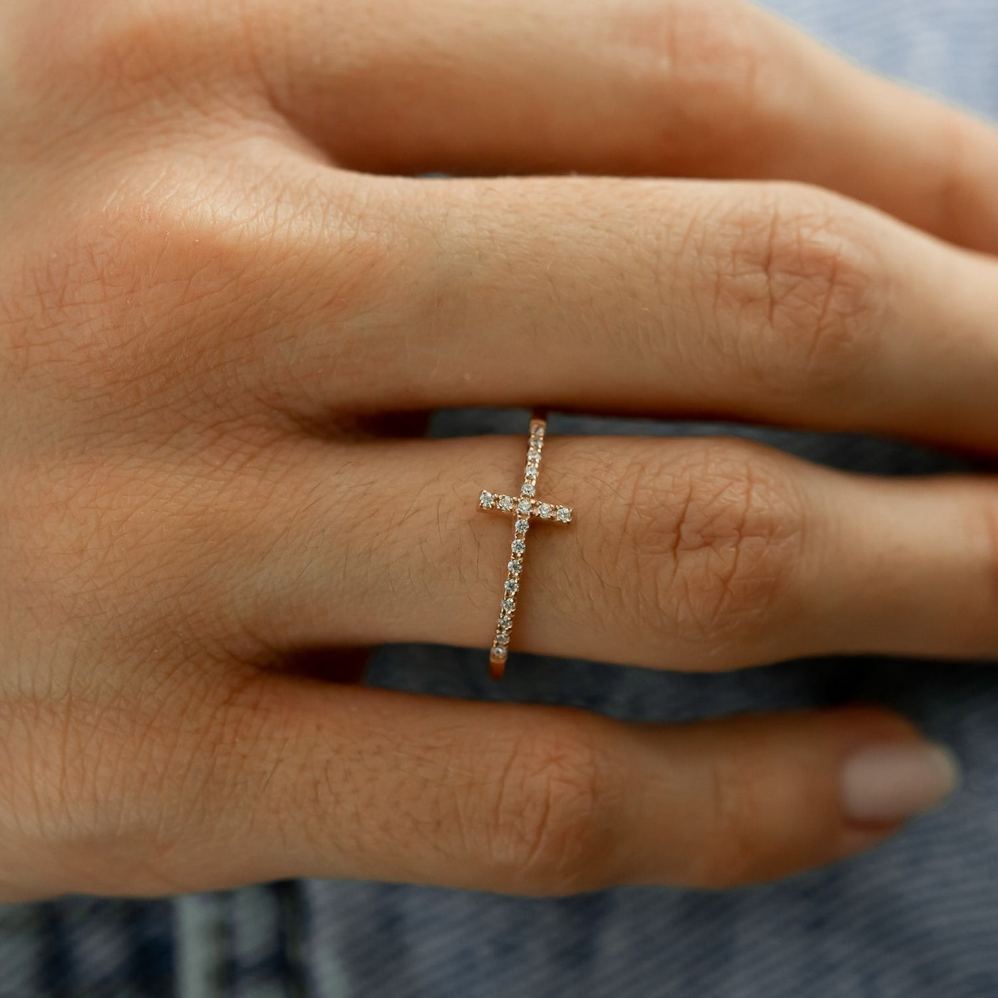 Diamond Cross Ring - Glamoristic