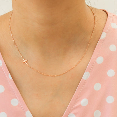 Sideways Cross Necklace - Glamoristic