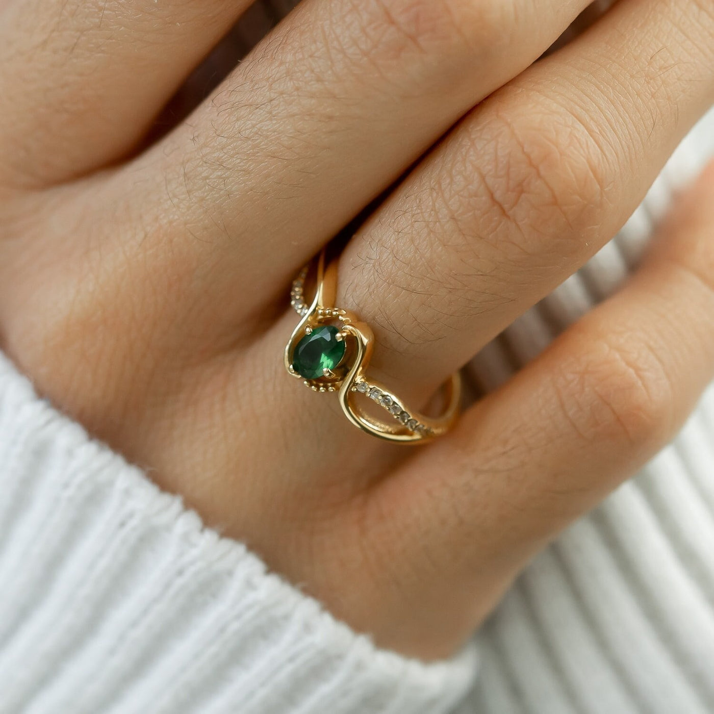 Oval Birthstone Ring with Diamond Accents - Glamoristic