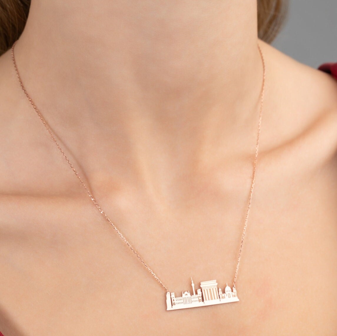 City Necklace - Glamoristic