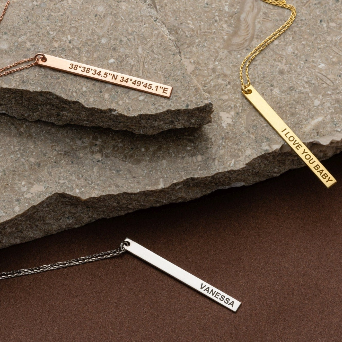 Word Bar Necklace - Glamoristic